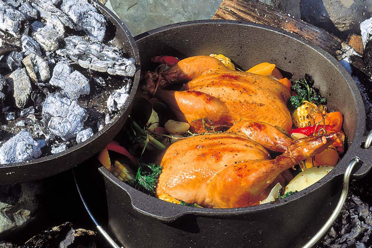 知っておこう！ダッチオーブンのメンテナンス ｜ アウトドアお役立ち情報