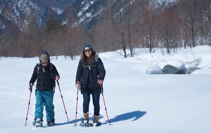 冬のおすすめアウトドア スノーシューで雪山を歩いてみよう