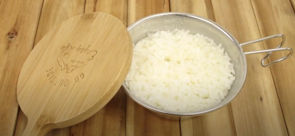 シェラカップとフタで簡単にお米を炊く方法
