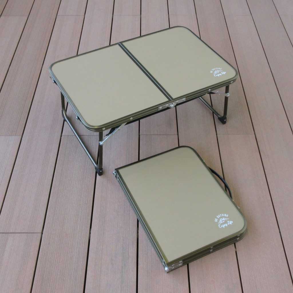 折りたたみ式テーブル